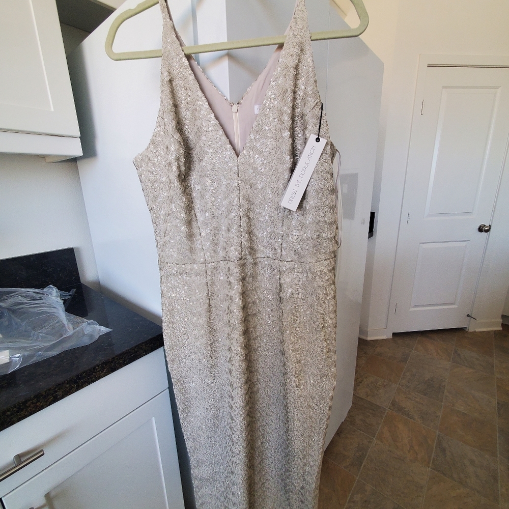 Dress The Population Sequin Spaghetti Strap Sheath Dress